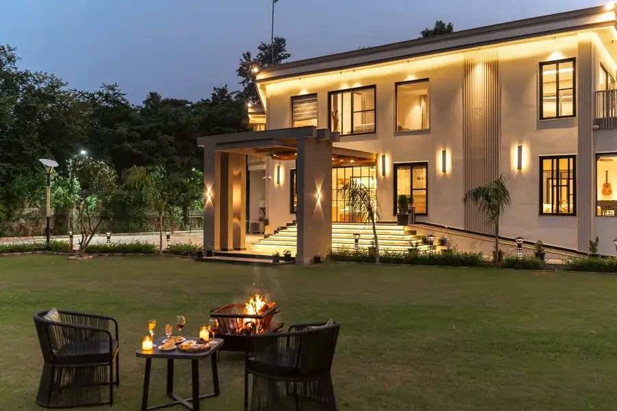 12 BHK @ Arista Farm, Gurugram