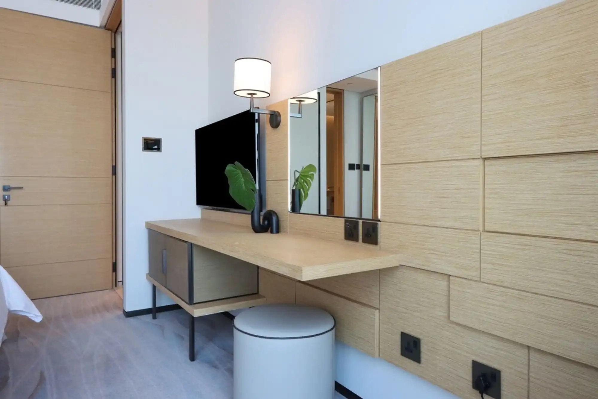 1BHK with Marina and Partial Sea Views, Dubai