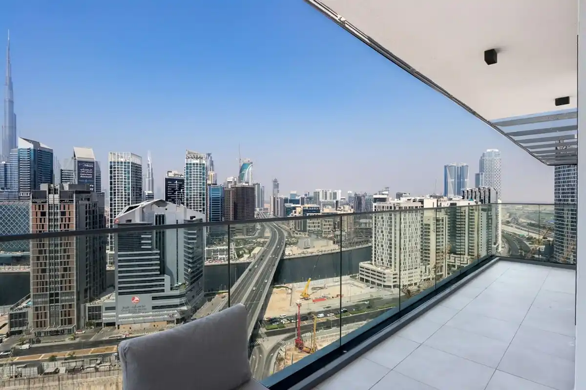 1BR Paragon Tower, Dubai