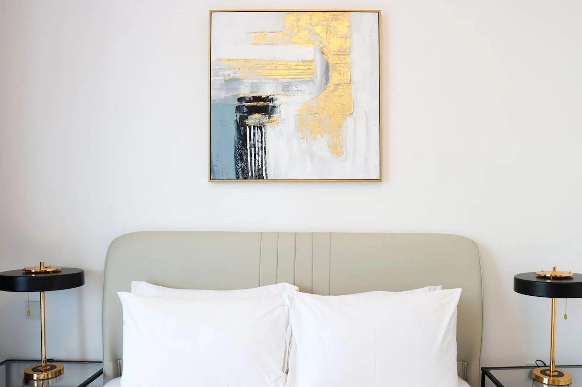 1BR Paragon Tower, Dubai