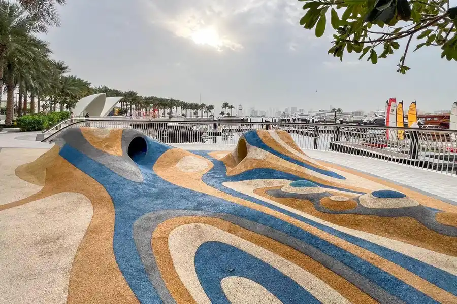 1BR Retreat, Free Access to Creek Lagoon, Dubai