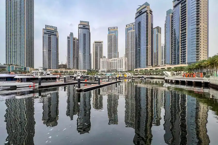 1BR Retreat, Free Access to Creek Lagoon, Dubai
