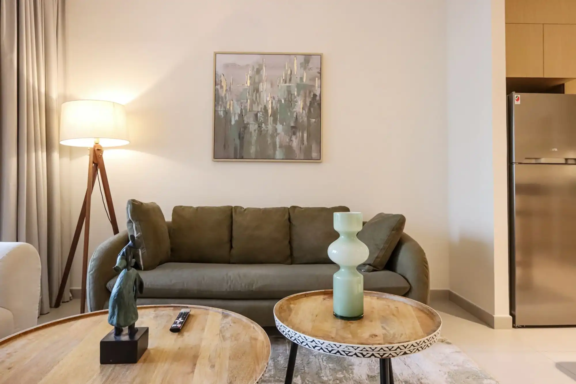 1BR Retreat, Free Access to Creek Lagoon, Dubai