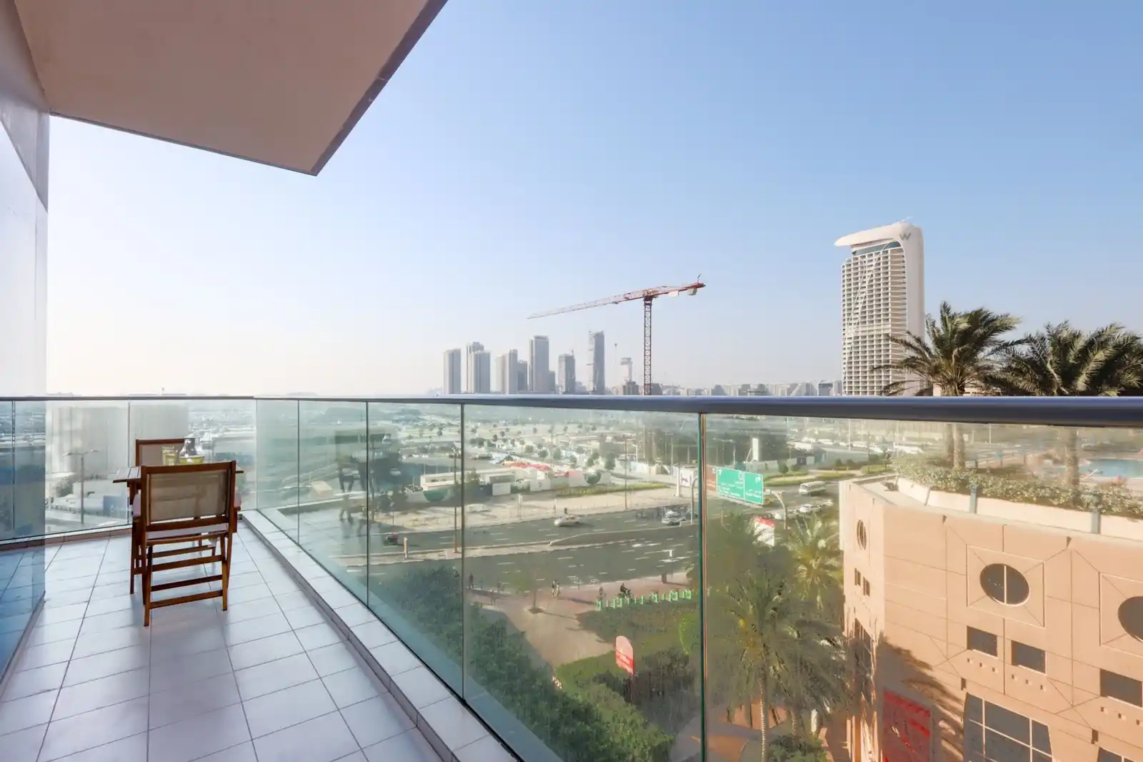 1BR with Balcony, Steps from JBR & Marina Walk, Dubai