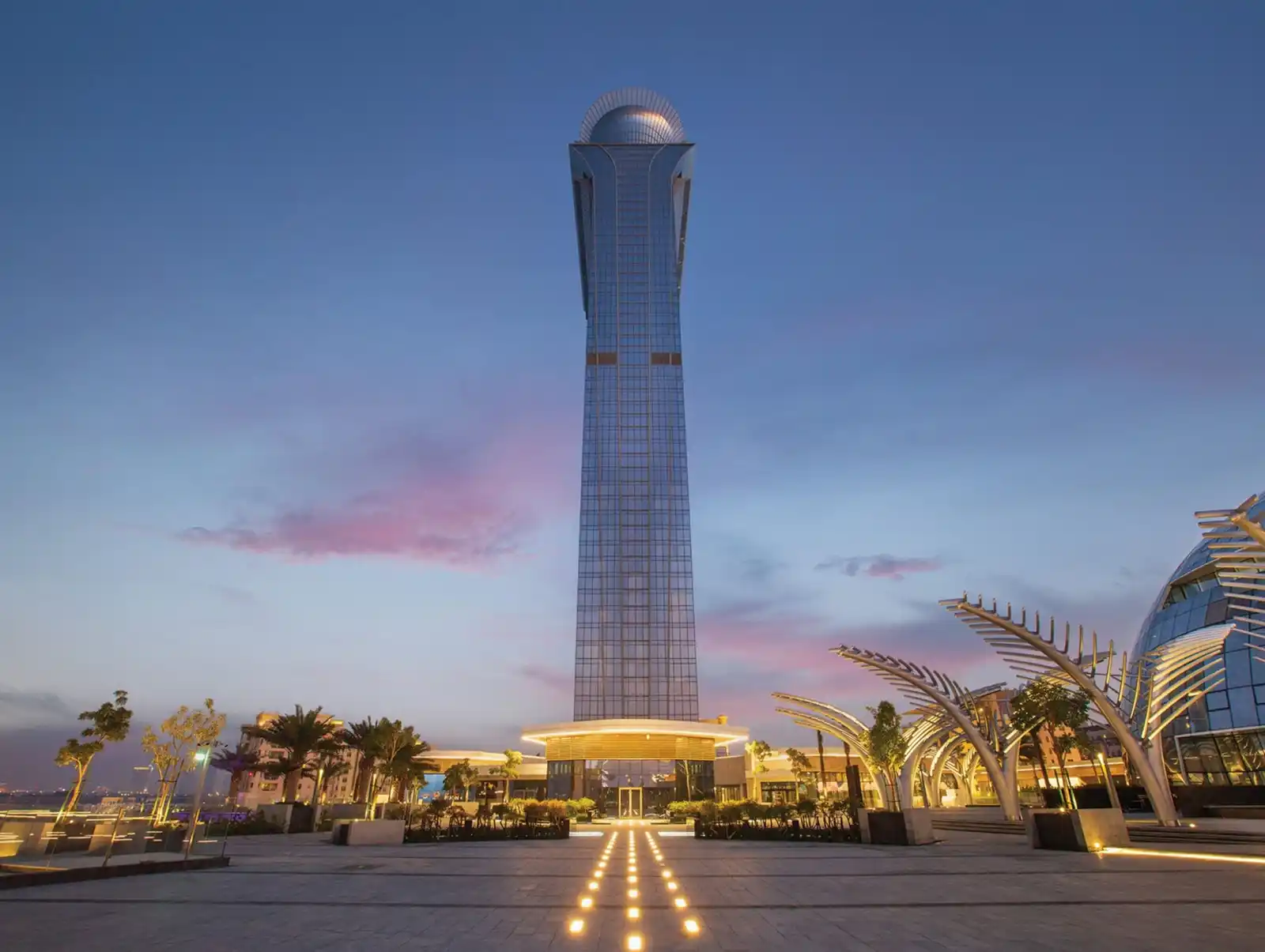 1BR with Sea View in Palm Tower, Dubai