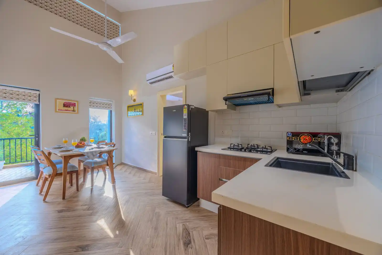 2 BHK Luxury Apartment W/ Rooftop Pool @ Imperial Avtara Suites, North Goa