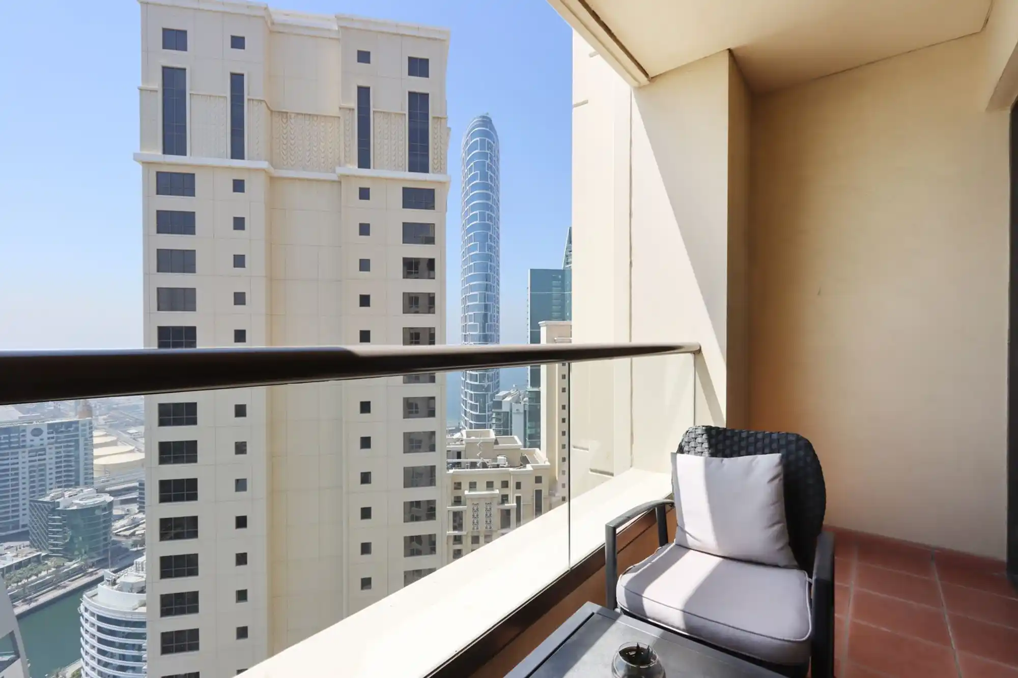 2B in Shams Walk to Beach with Marina View, Dubai