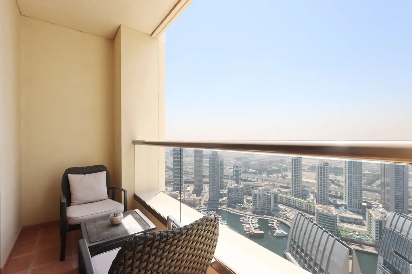 2B in Shams Walk to Beach with Marina View, Dubai