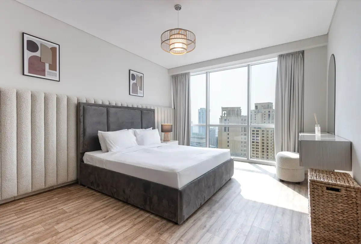 2B Stunner with Iconic Ain Dubai View, Dubai