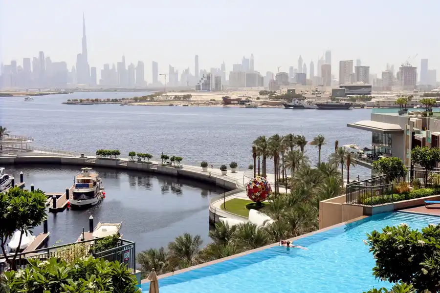 2B with Skyline Views Steps to Creek Marina, Dubai