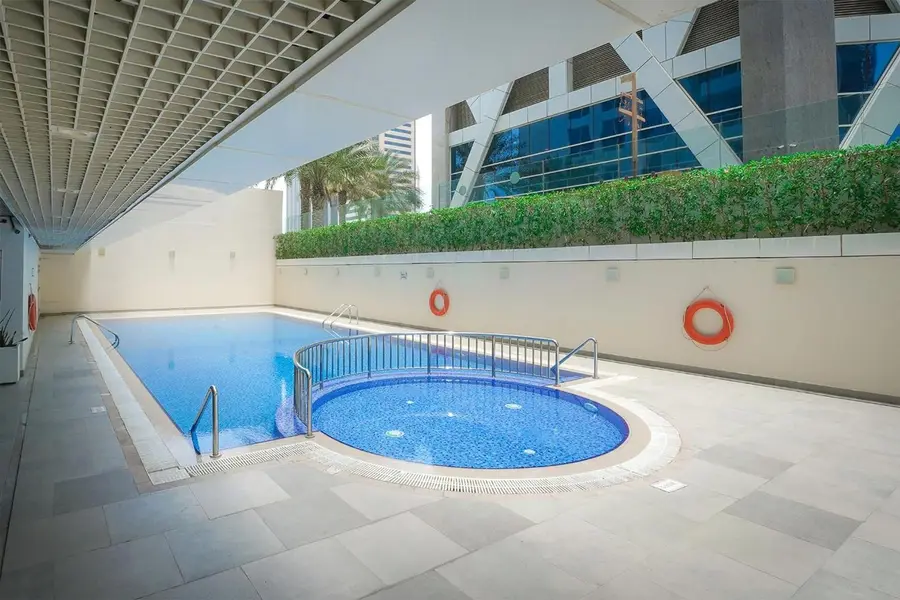 2BR City Central Suite in Marina Arcade, Dubai