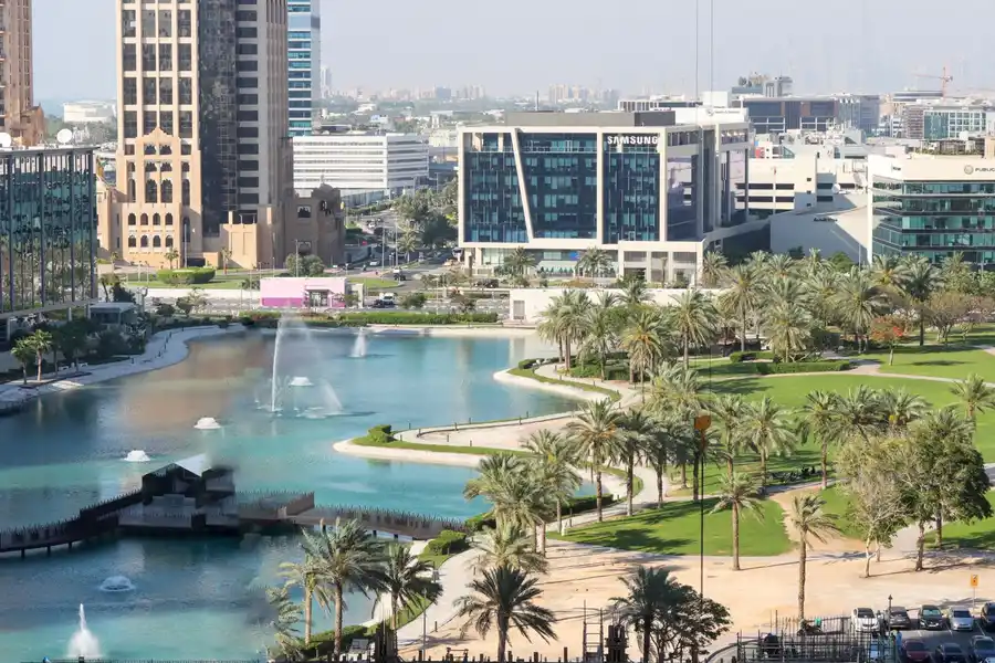 2BR City Central Suite in Marina Arcade, Dubai