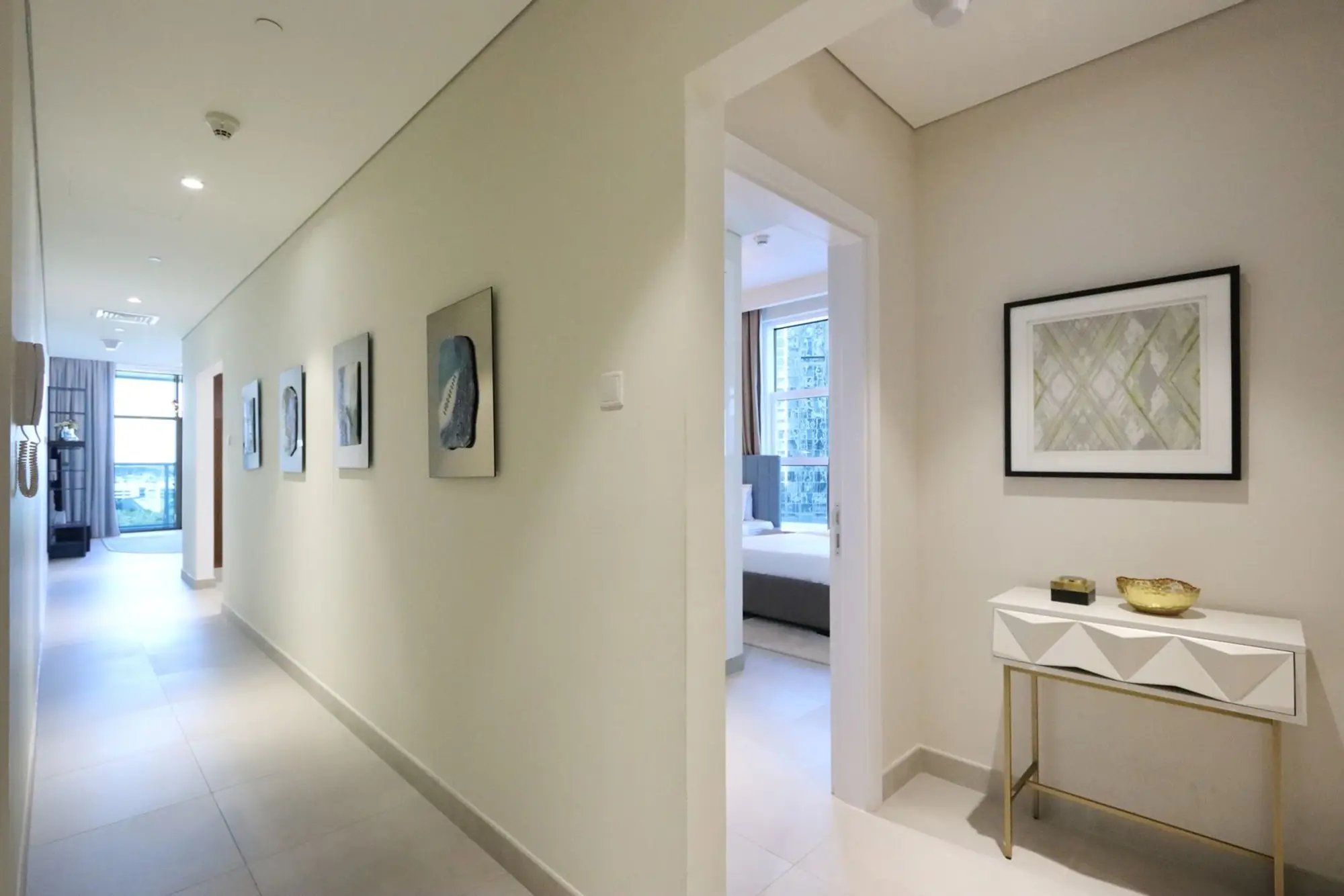 2BR City Central Suite in Marina Arcade, Dubai