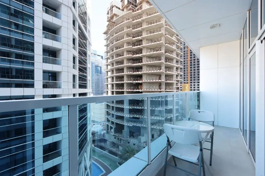 2BR City Central Suite in Marina Arcade, Dubai