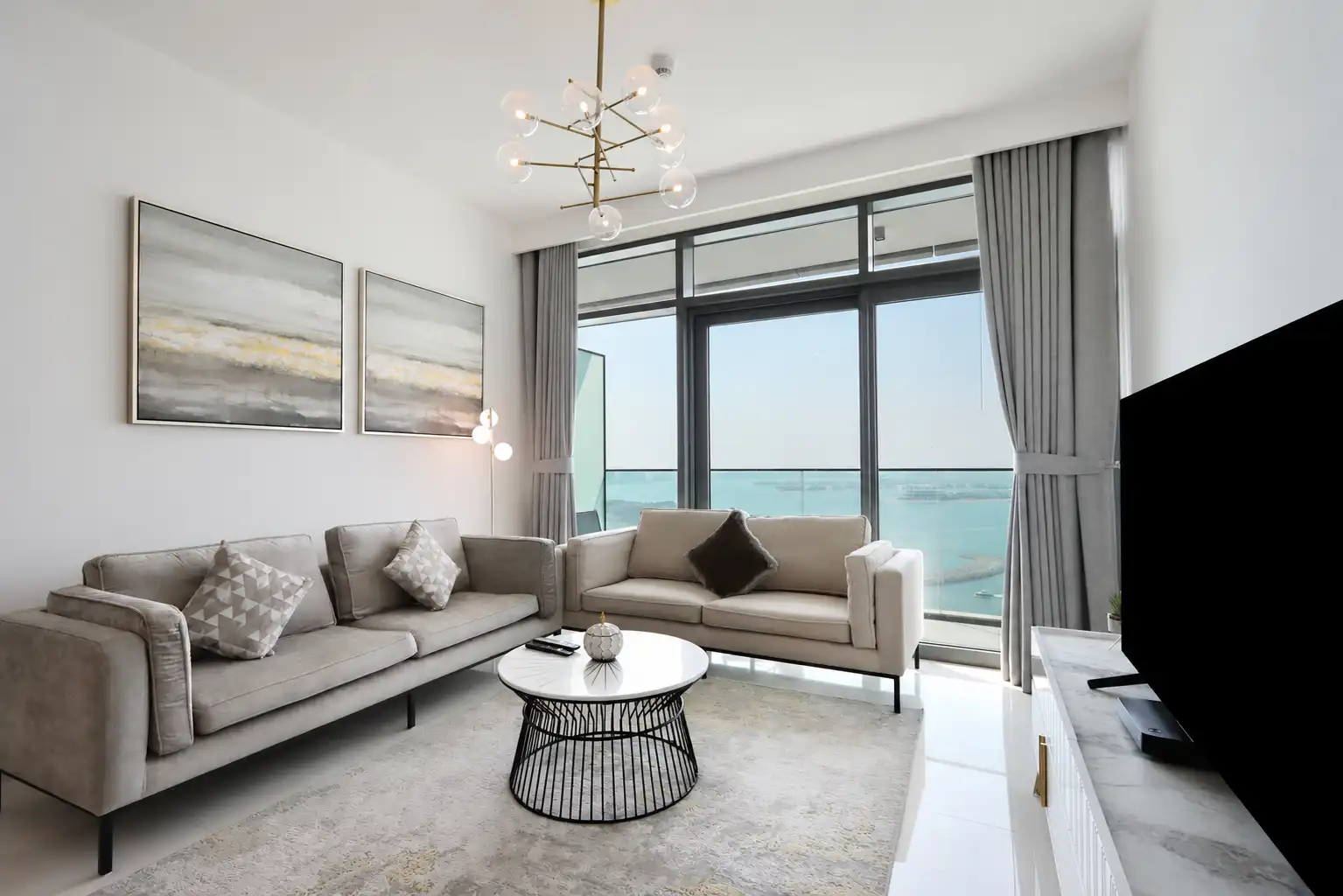 2BR, Dubai
