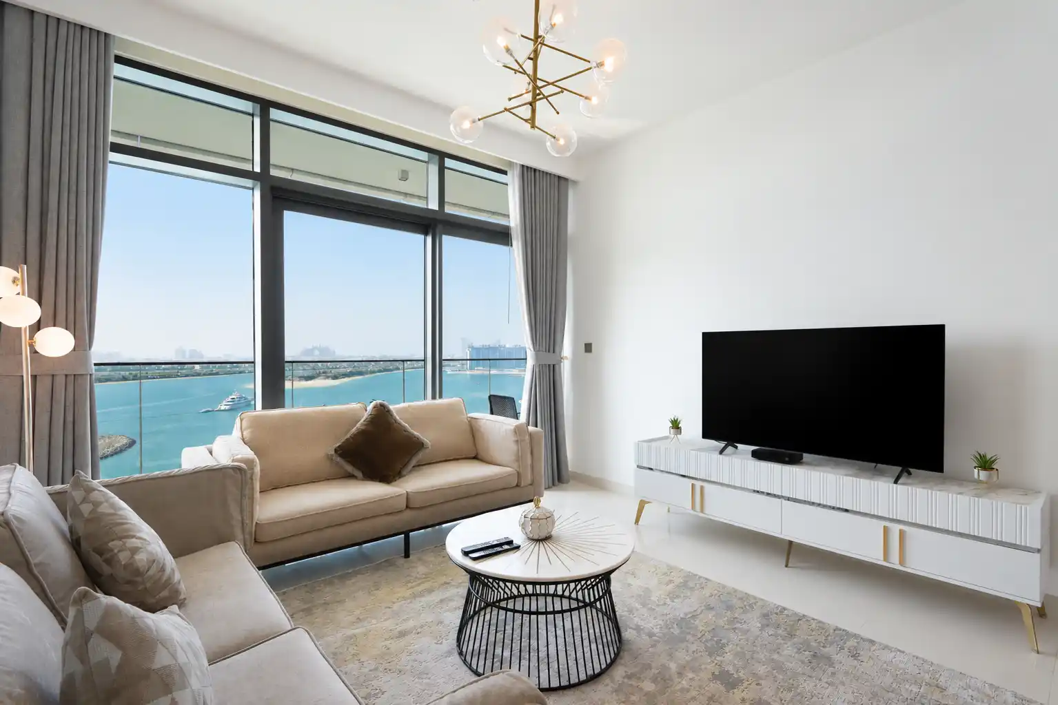 2BR, Dubai