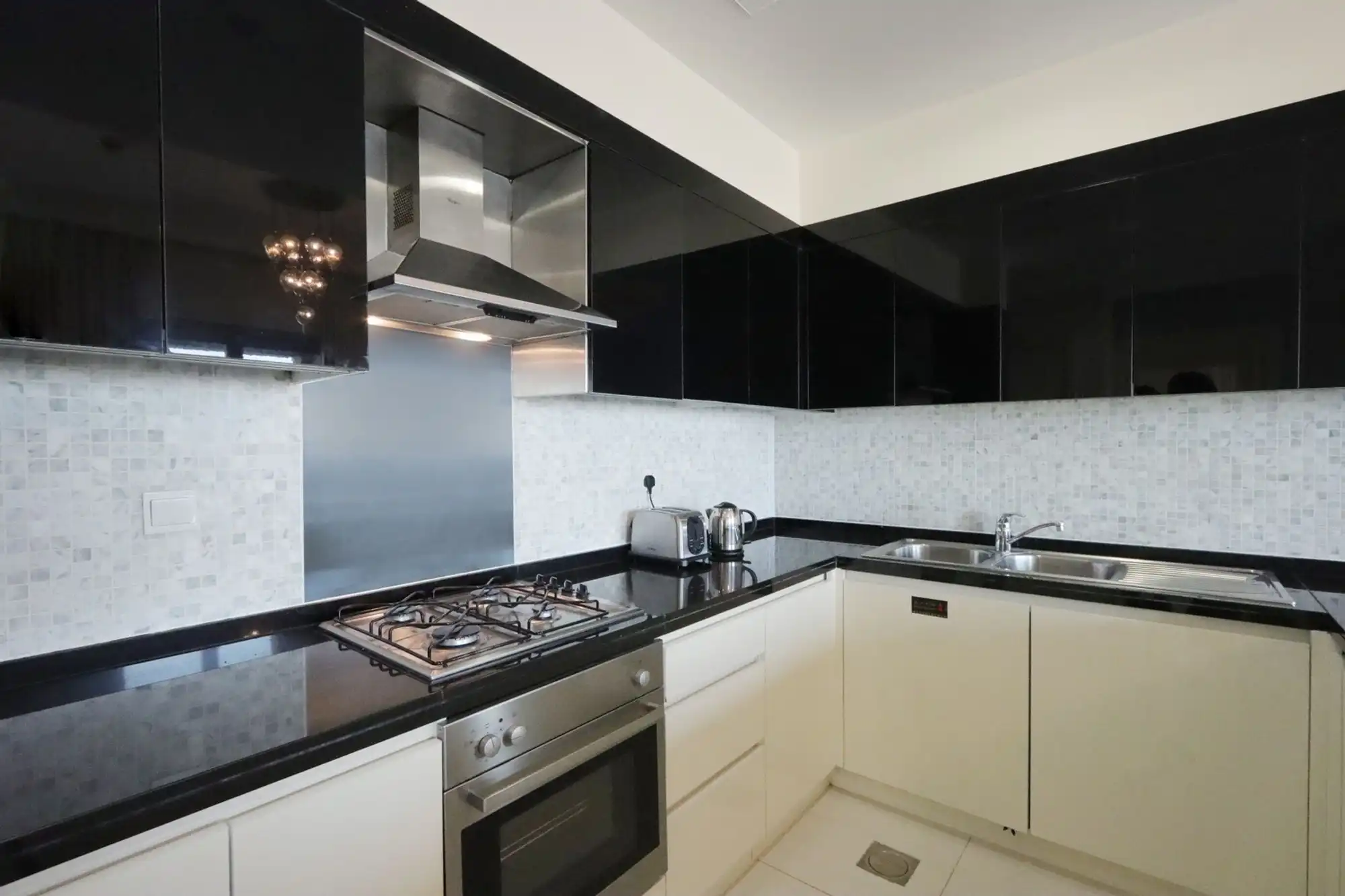 2BR in Downtown, Next to Dubai Mall, Dubai