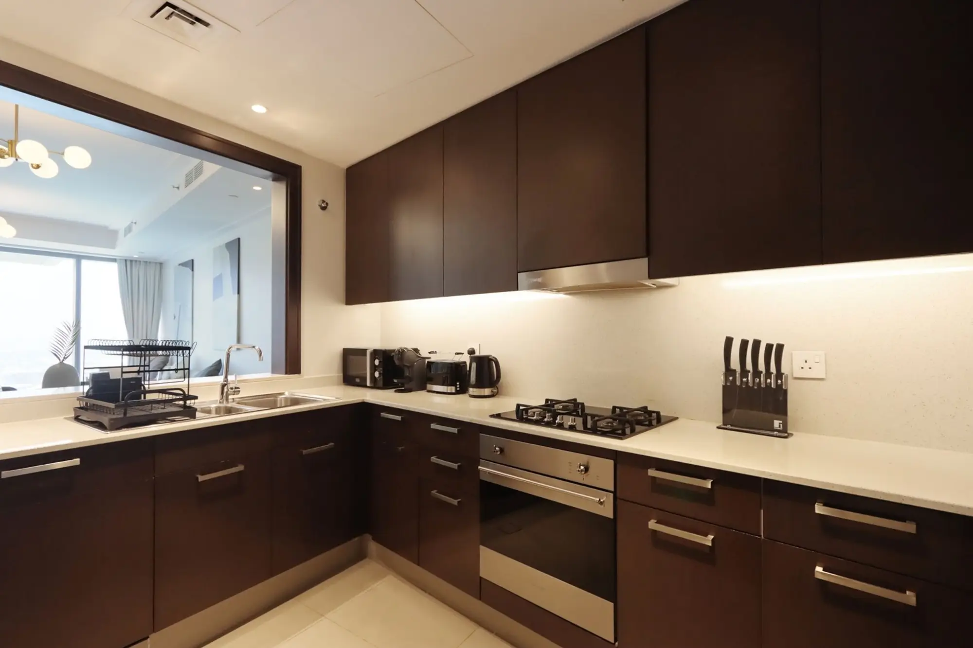 2BR with Iconic Burj and Dubai Fountain Views, Dubai