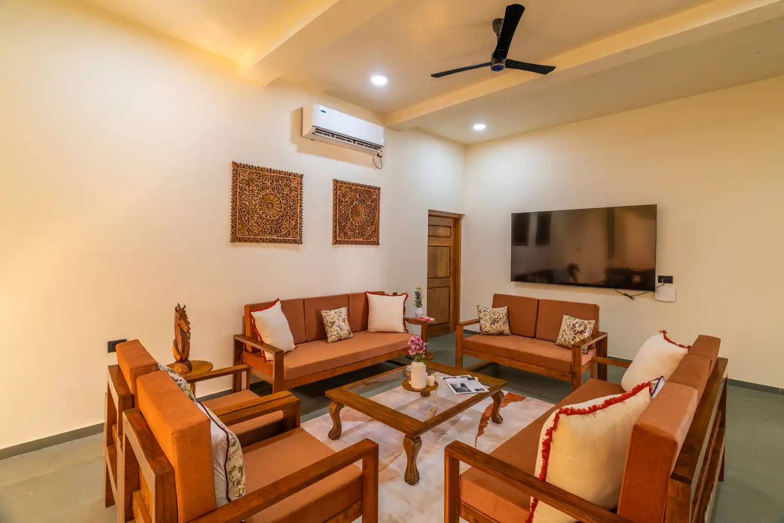 3 Bedrooms @ Truntum, Karjat