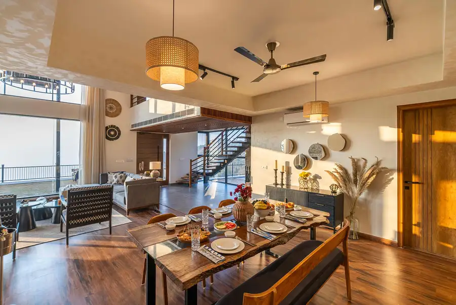 3 Rooms @ Savara w/ Heated Infinity Pool and Jacuzzi, Kasauli