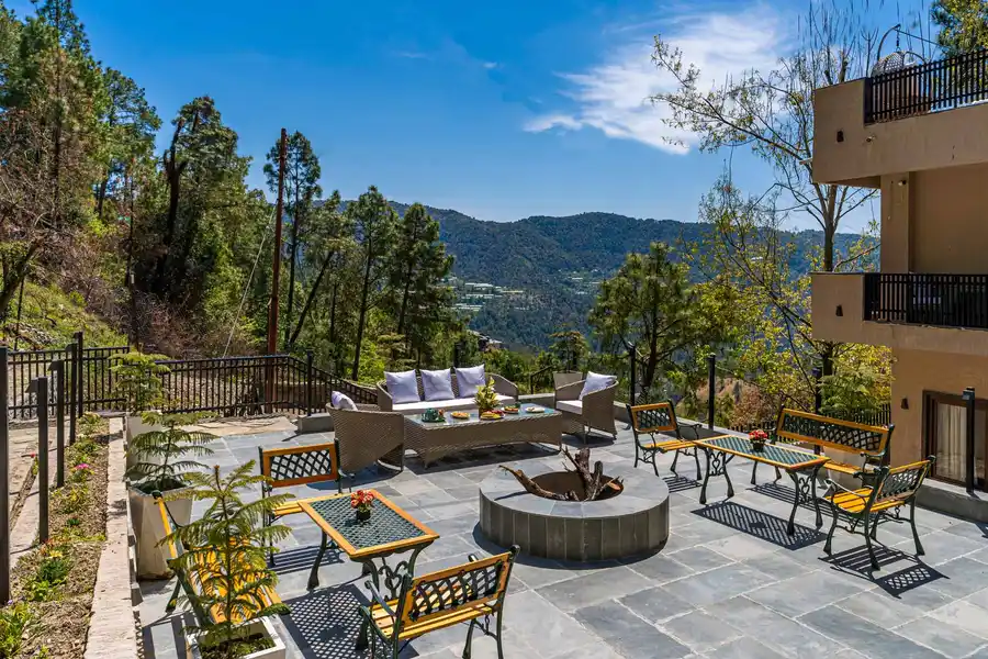 3 Rooms @ Villa Anvira by GTV Estate, Shimla