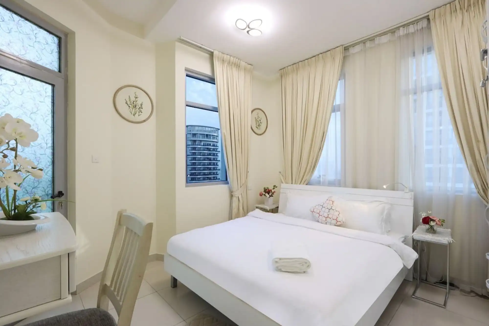 3B with Marina Views, Near Beach & Marina Mall, Dubai