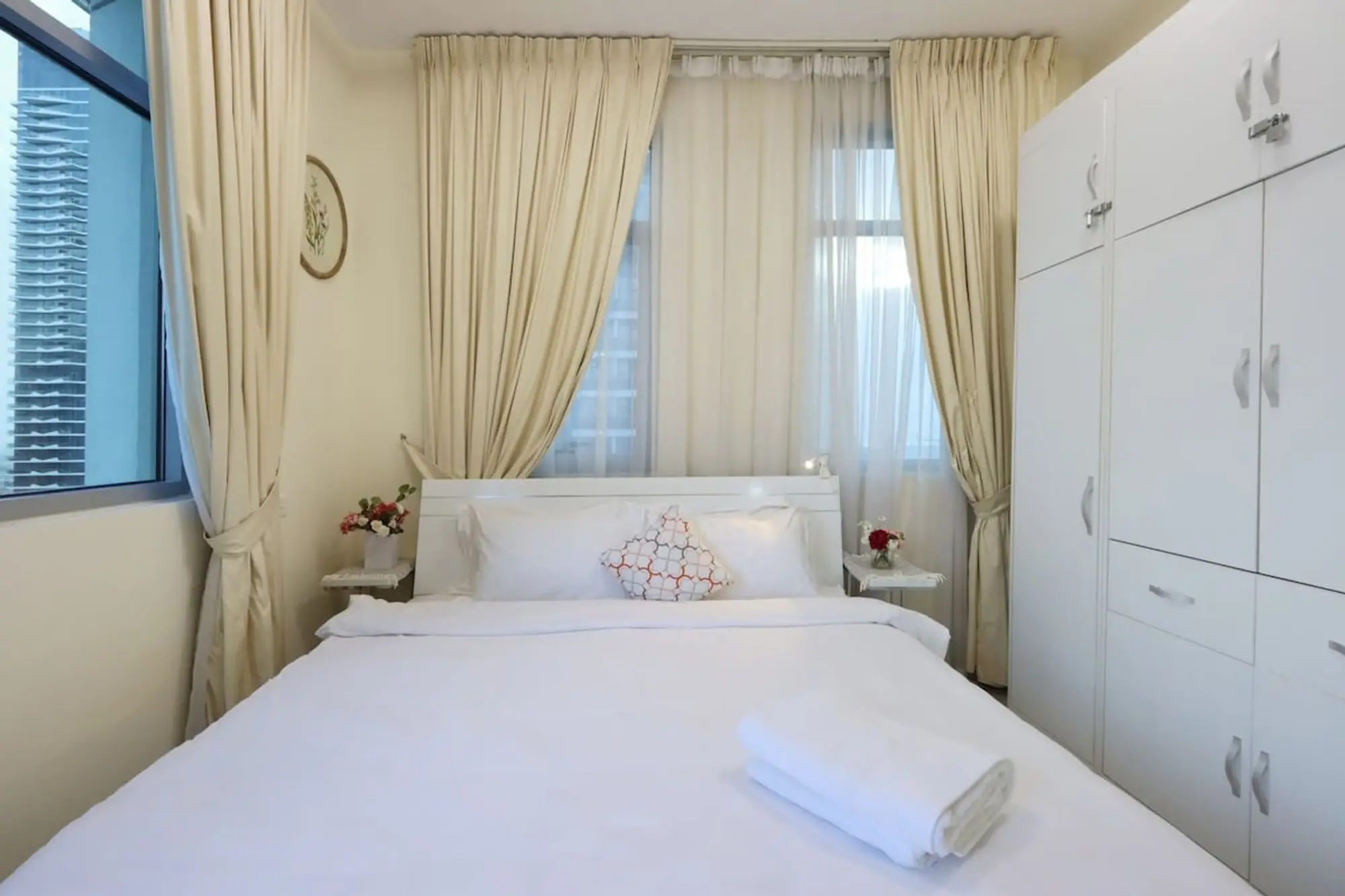 3B with Marina Views, Near Beach & Marina Mall, Dubai