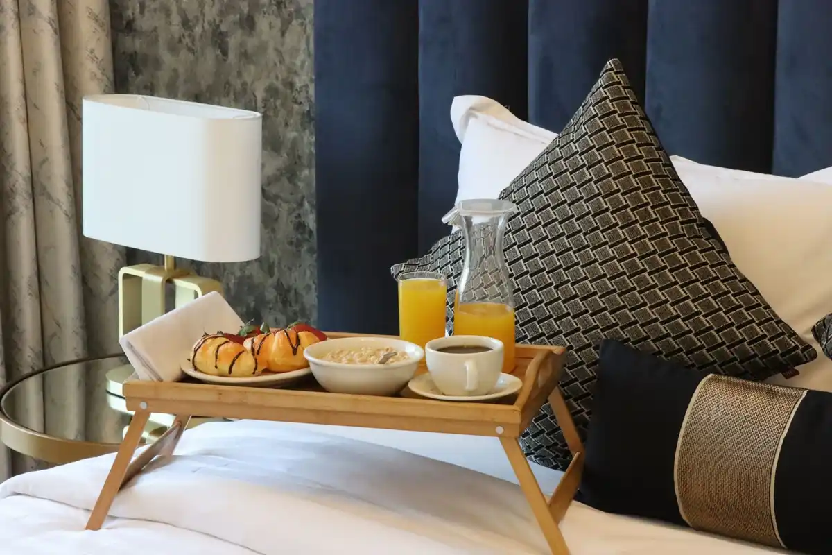 3BR + 1 with Burj and Fountain Views, Dubai