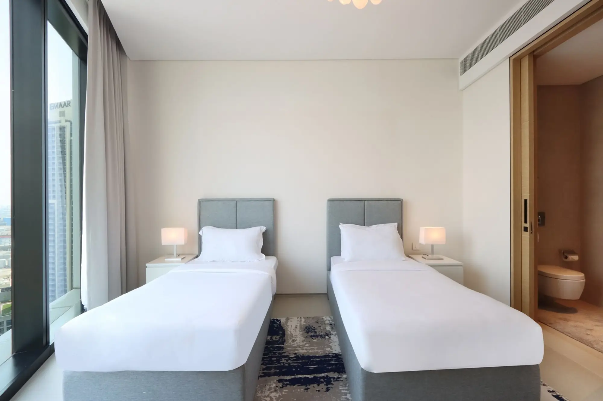 3BR at Address JBR with Sea & Ain Dubai Views, Dubai