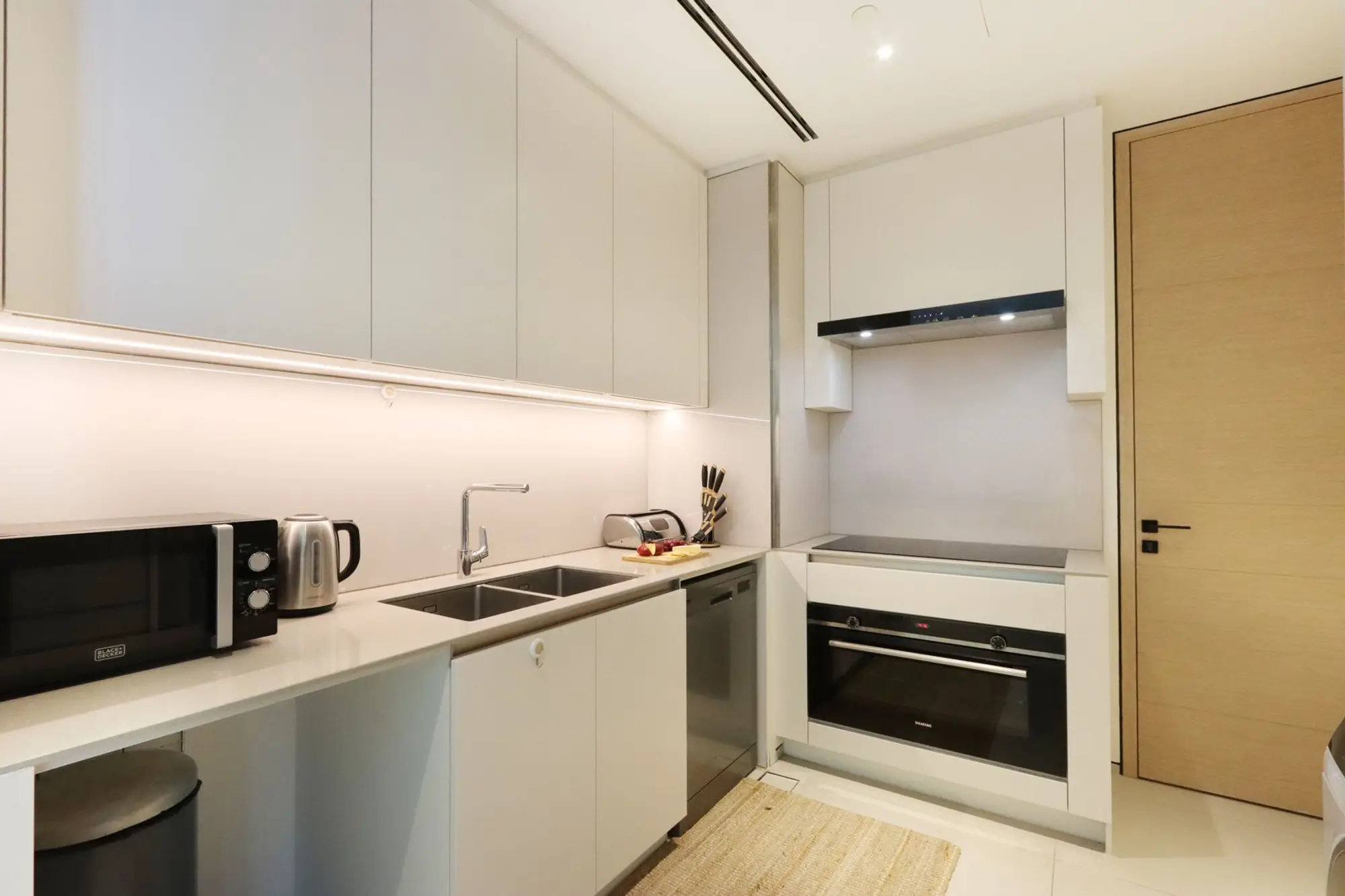 3BR at Address JBR with Sea & Ain Dubai Views, Dubai