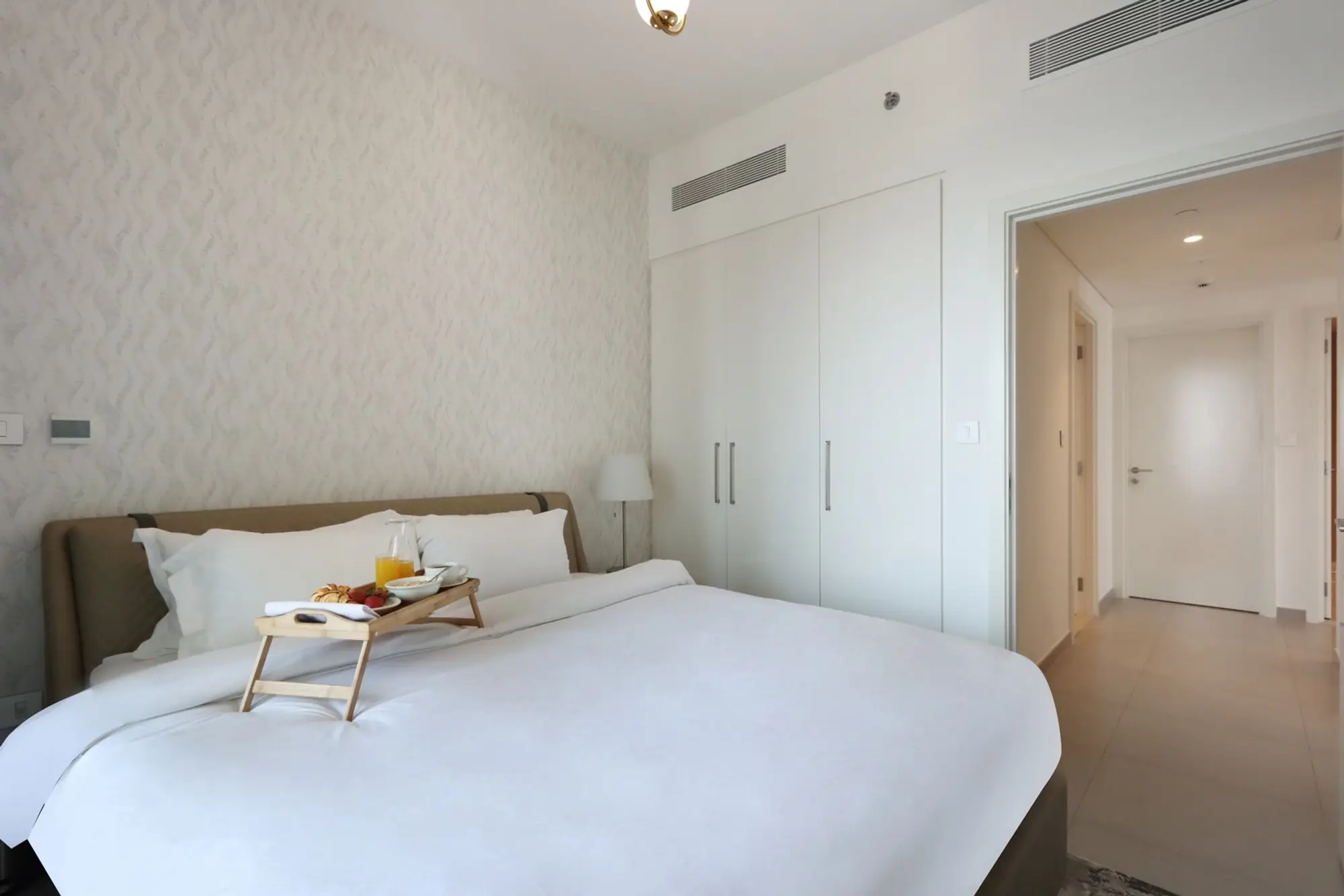 3BR Suite next to Dubai Mall with Burj View, Dubai