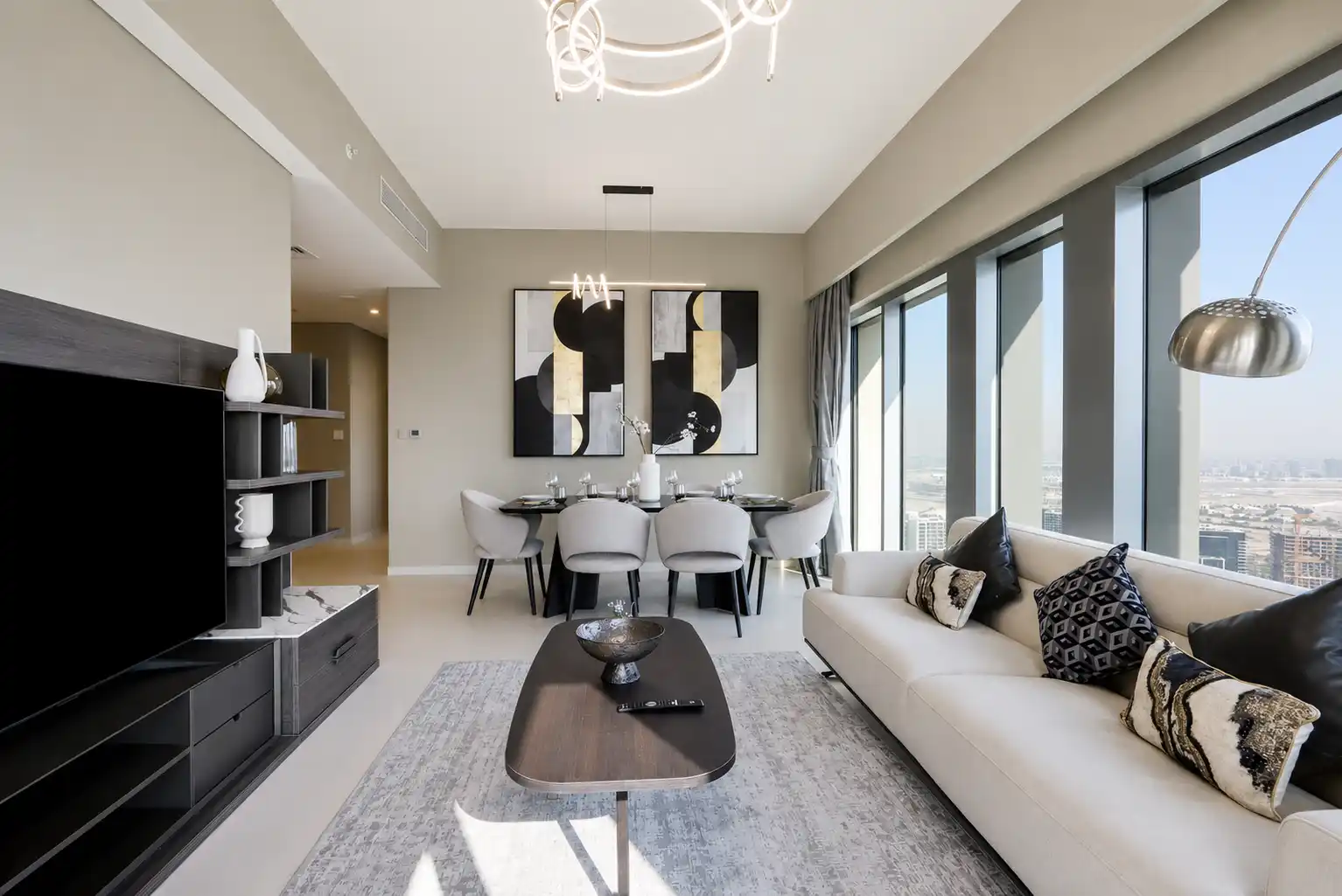 3BR Suite with Burj and Fountain Views, Dubai
