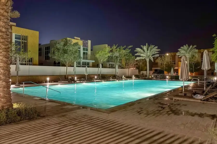 3BR Townhouse Rooftop Terrace Just Cavalli, Dubai