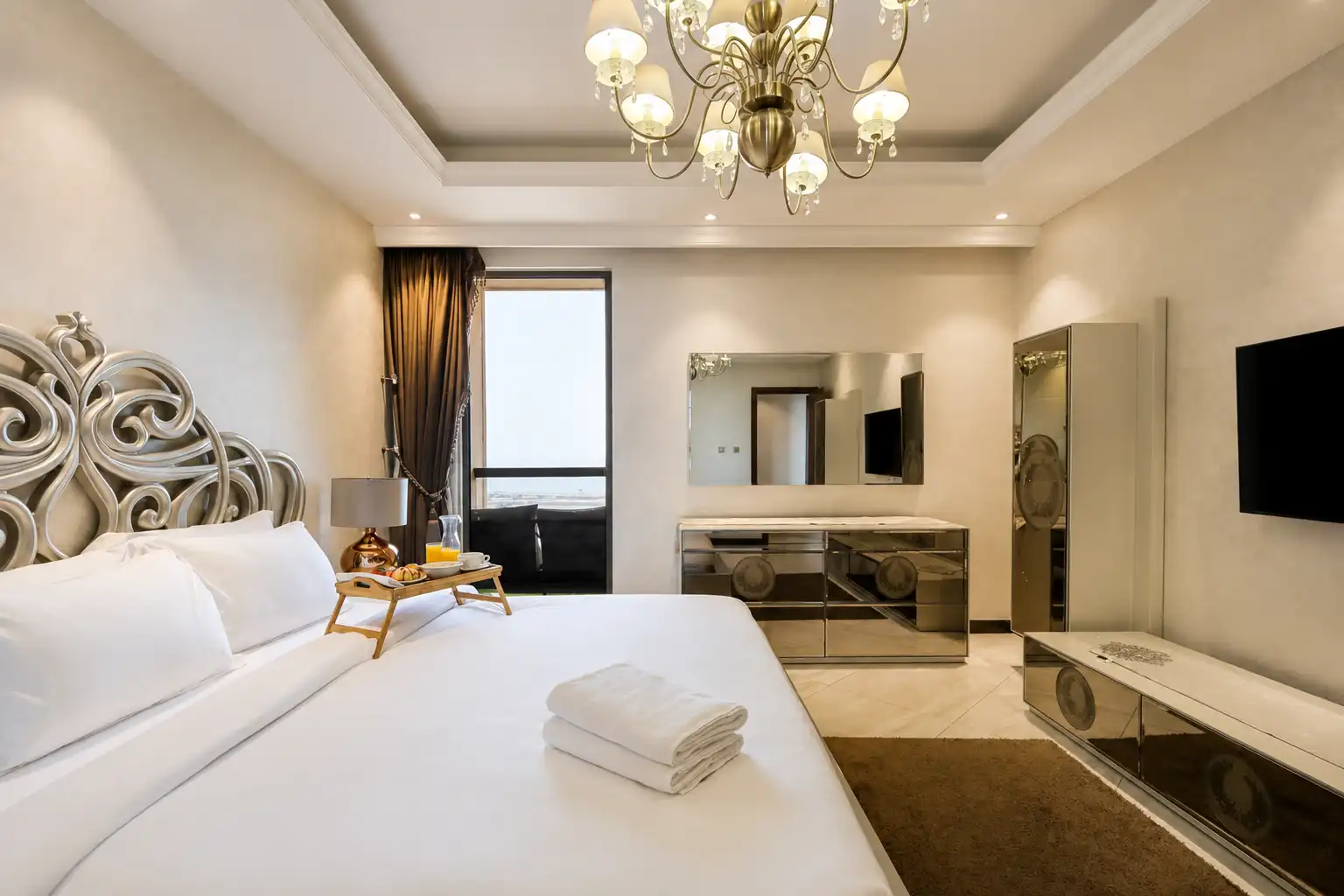 4BR + Maid, Dubai