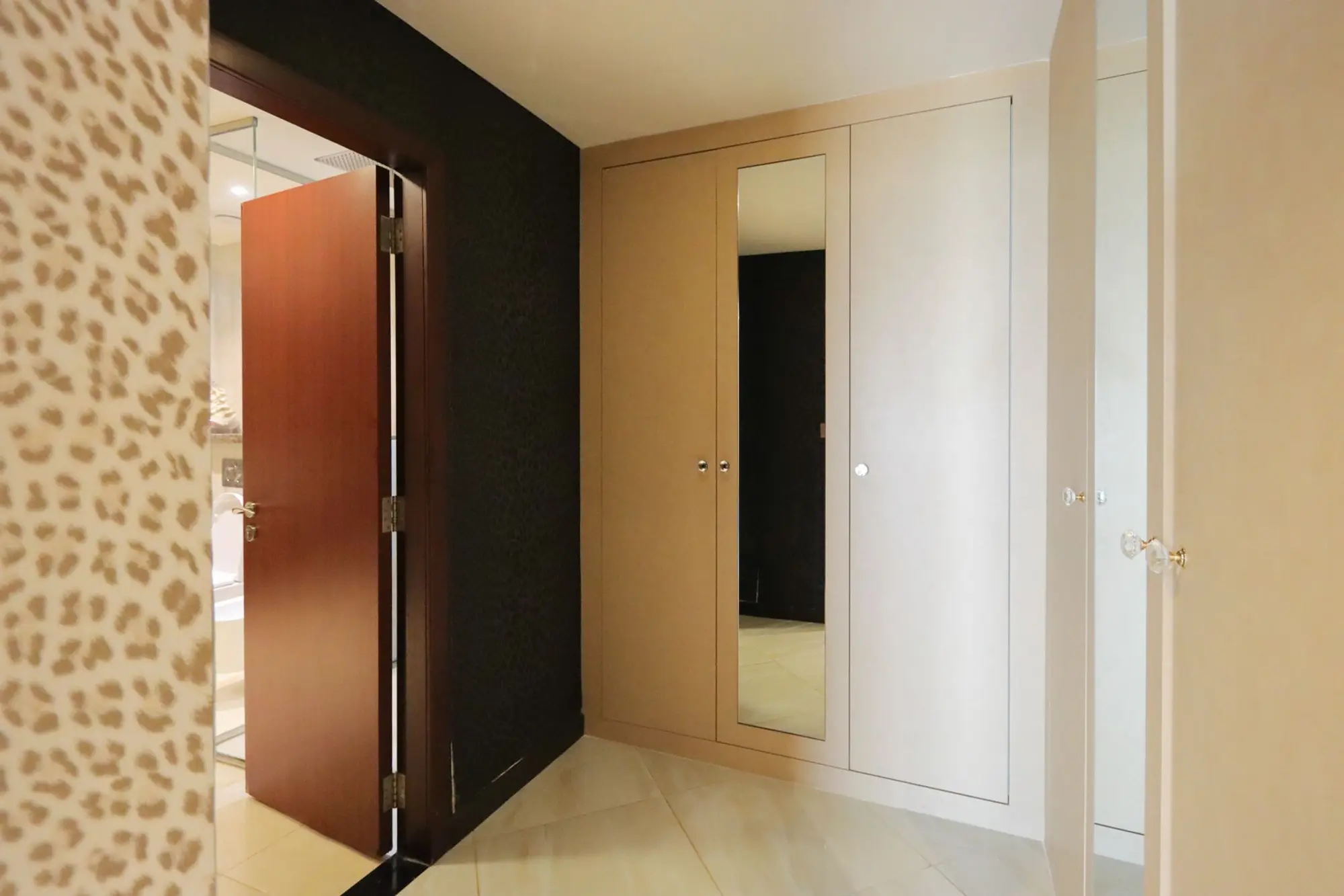 4BR + Maid, Dubai