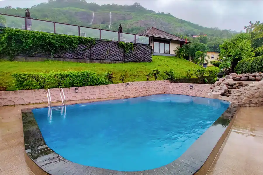5 Rooms @ Vyoman, Lonavala