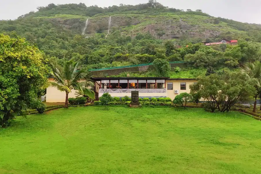 5 Rooms @ Vyoman, Lonavala