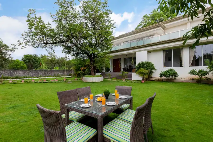 7 Seas, Alibaug