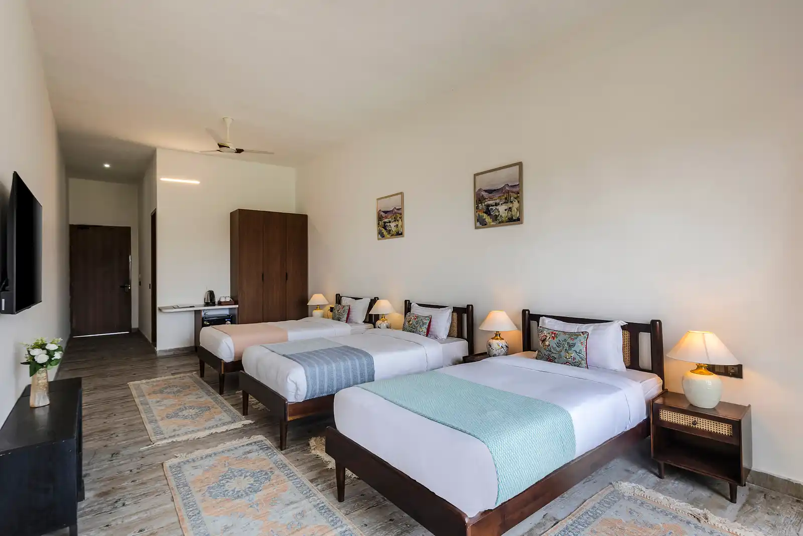 Aanandam Villas and Resort, Delhi NCR