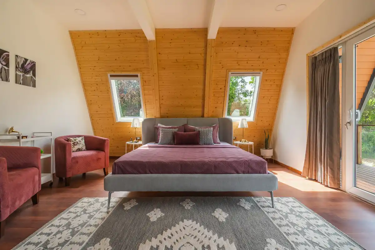 Aarna Estate w/ Private Pool & Pickleball Court, New Delhi