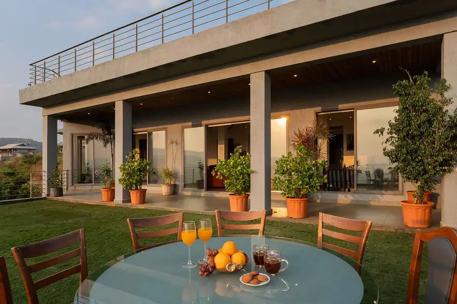 Aarna House, Pune
