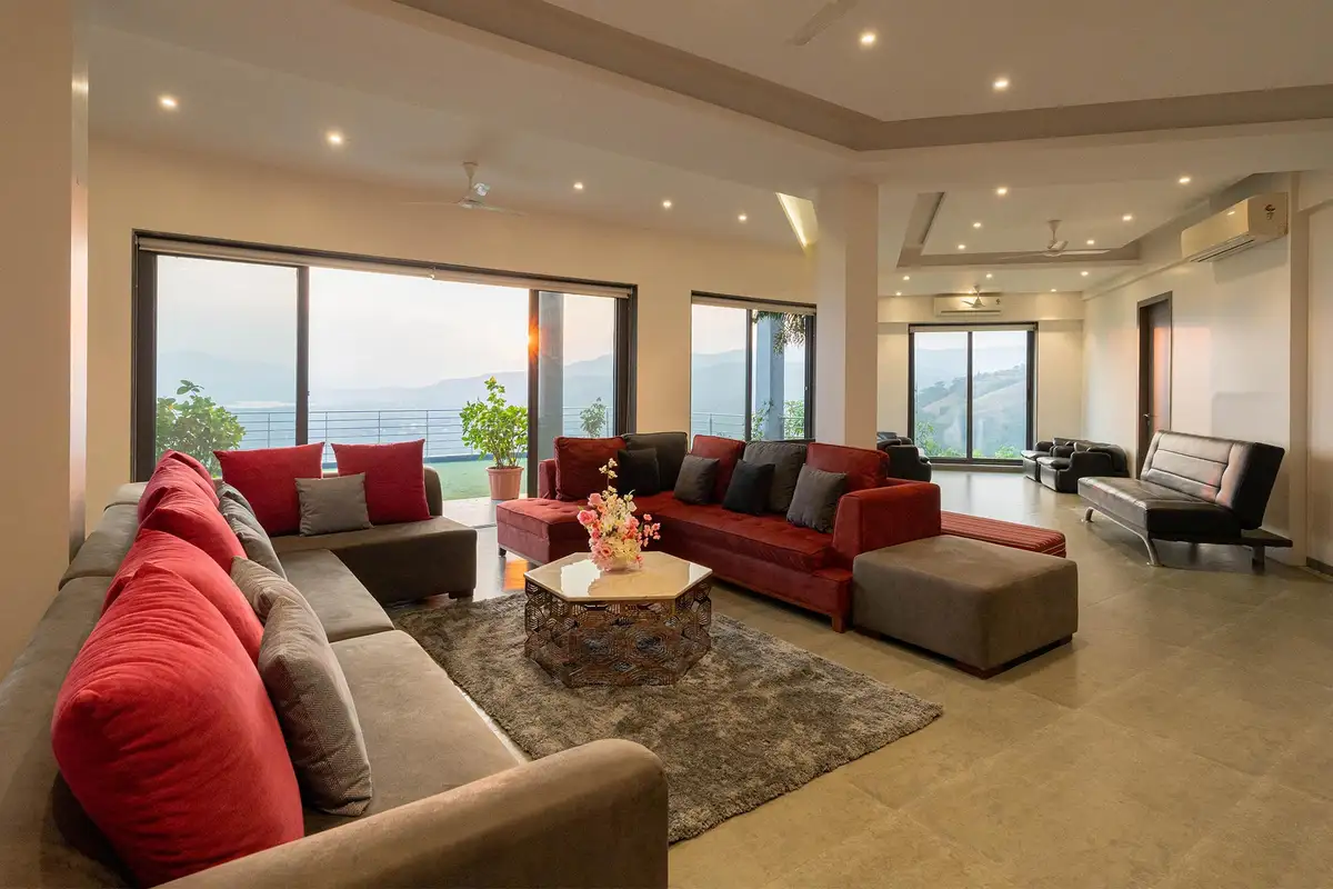 Aarna House, Pune