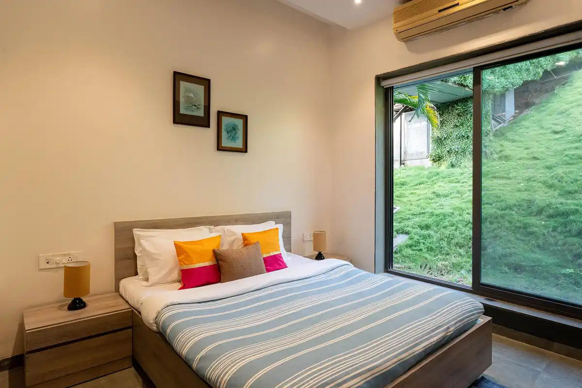Aarna House, Pune