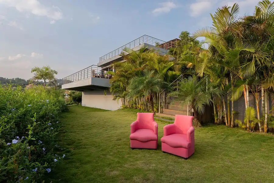 Aarna House, Pune