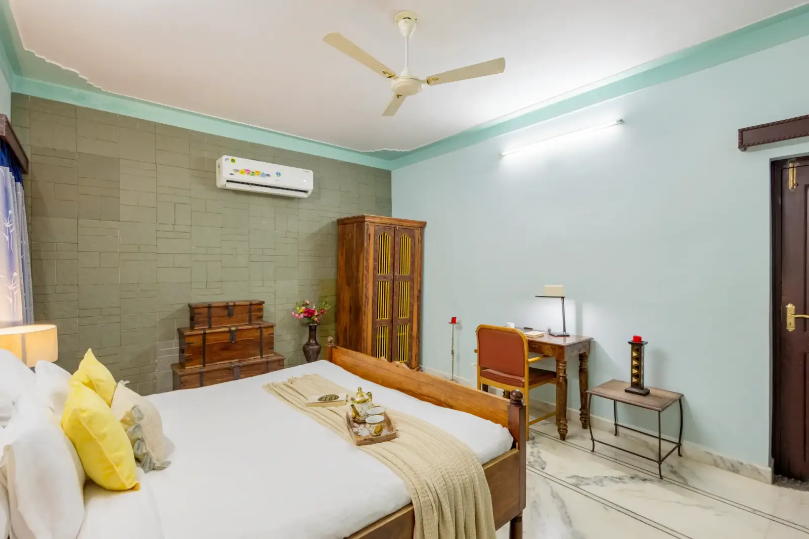 Abhimanyu Mansion Pearl, Udaipur