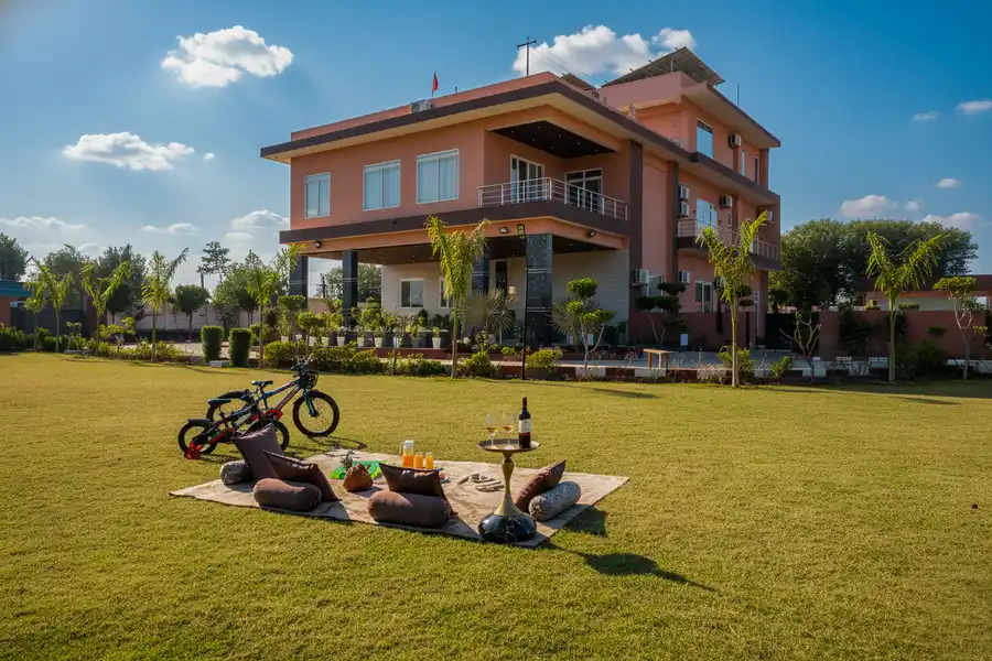 Abhinandan Farm, Jaipur