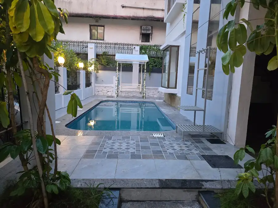 Adarsh Villa, Lonavala