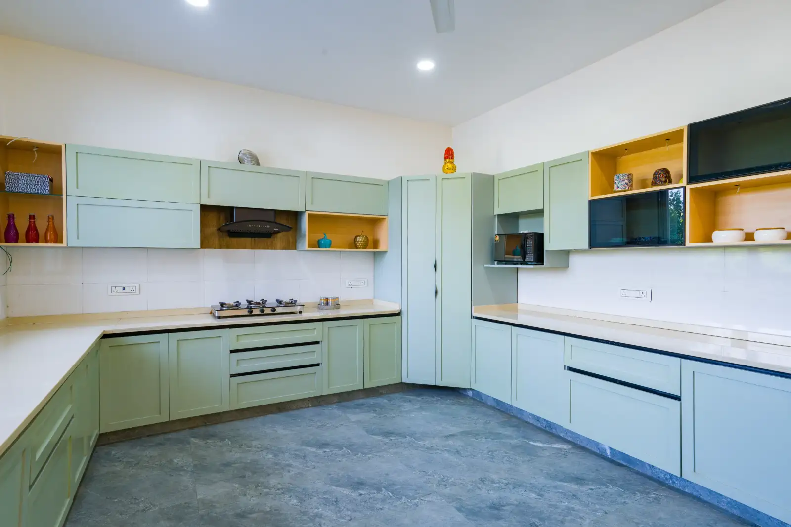 AdhiVa Retreat, Delhi NCR
