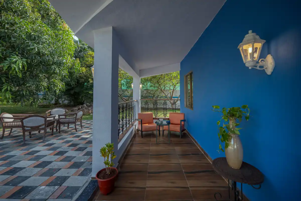 Adora Annex, Murud