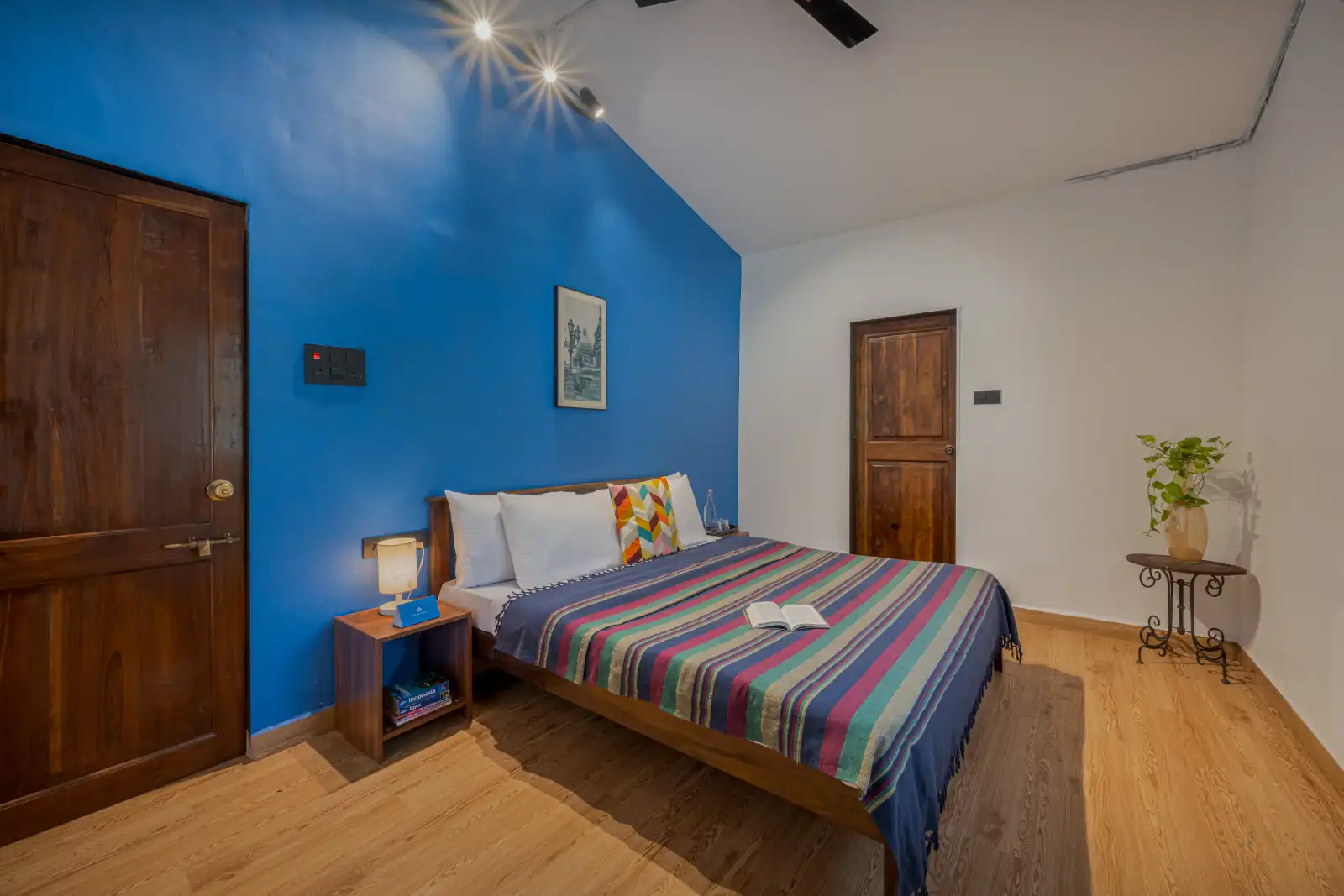 Adora Annex, Murud
